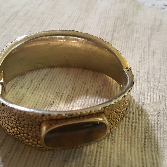 Pebbled Gold & Brown 7" Cuff - Picture 5 of 6
